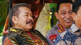 Jaksa Agung, St Burhanuddin Bersama Kapolri Listyo Sigit Prabowo. (Dok. Tribratanews.polri.go.id)
