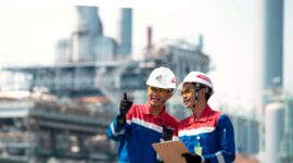 Capaian di posisi tiga terbesar di Asia Tenggara menunjukkan bahwa kinerja Pertamina terus bertumbuh seiring dengan kepiawaian strategi bisnisnya. (Dok. Pertamina.com)