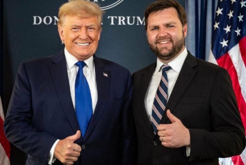 Donald Trump telah resmi memilih senator Ohio, JD Vance, sebagai wakil presiden untuk maju dalam pemilu Amerika Serikat (AS). (Instagram.com/@teamjdvance)