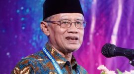 Ketua Umum PP Muhammadiyah, Haedar Nashir. (Instagram.com @haedarnashirofficial)