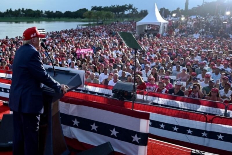 Donald Trump saat kampanye di hadapan para pendukungnya. (Instagram.com @realDonaldTrump)