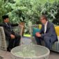 Presiden Serbia Aleksandar Vucic dan Presiden RI terpilih Prabowo Subianto dalam pertemuan persahabatan antar dua negara, Senin (29/7/2024). (Dok. Tim Media Prabowo Subianto)