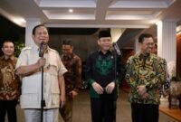 Presiden terpilih periode 2024-2029 Prabowo Subianto bersama Plt Ketua Umum PPP Muhamad Mardiono di kediaman Prabowo, Jalan Kertanegara, Jakarta, Kamis (15/8/2024). (Dok. Tim Media Prabowo Subianto)
