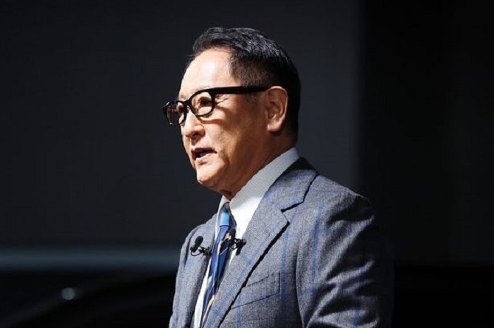 Bos Toyota, mantan CEO, dan anggota keluarga pendiri Toyota, Akio Toyoda. (Instagram.com @akiotoyoda_official)