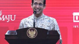 Nadiem Makarim diperiksa selama 12 jam oleh Kejagung terkait pengadaan Chromebook senilai Rp9,9 triliun di Kemendikbudristek. (Dok. Presiden.go.id)