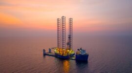 Rig Emerald Driller saat beroperasi di Laut Jawa dalam proyek pengeboran migas. (Dok. PT PERTAMINA Drilling Services Indonesia)